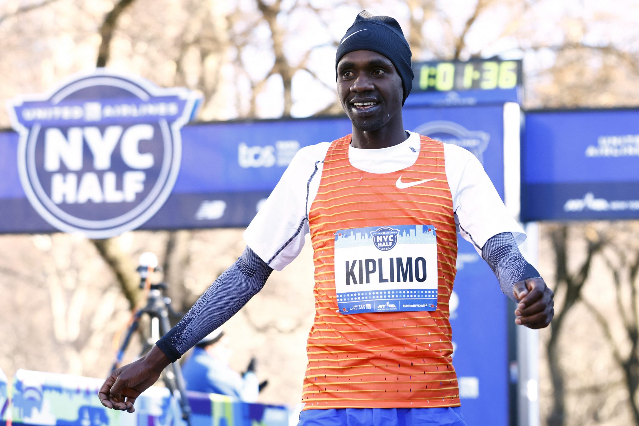 Kiplimo regains half marathon world record