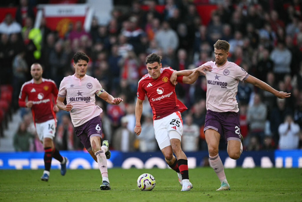 Man. United hit back against Brentford to ease pressure on Ten Hag