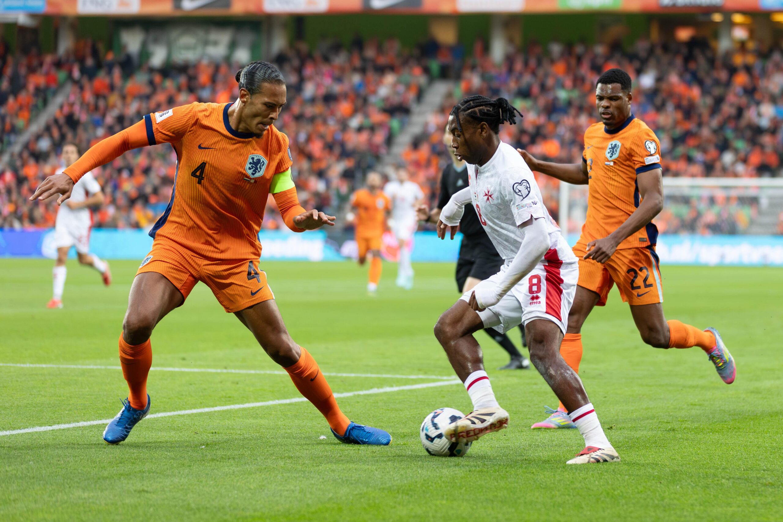 Depay equals Van Persie record as the Netherlands hammer Malta - SportsDesk